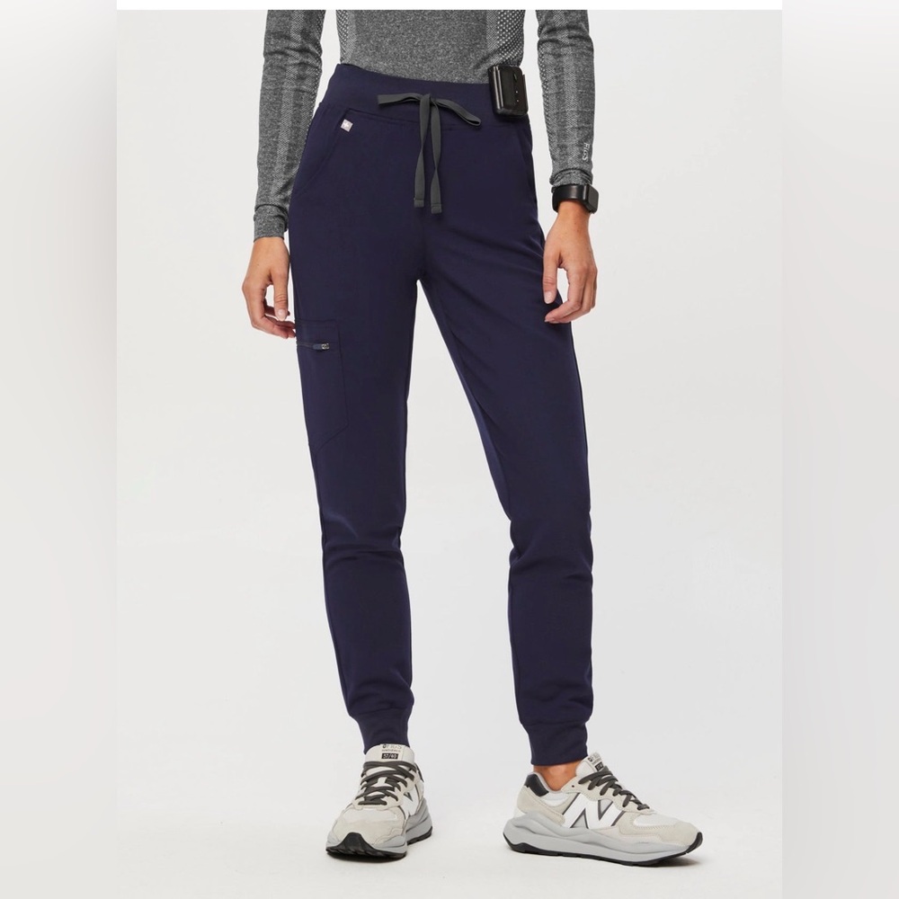 🆕 Figs High Waisted Zamora Navy Joggers XS